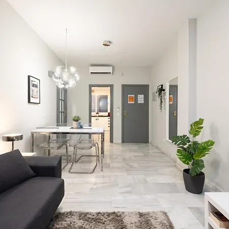 Apartment Holidays2malaga Eduardo Ocon Quiet&high Speed Wifi Malaga