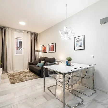 Apartamento Holidays2malaga Eduardo Ocon Quiet&high Speed Wifi *